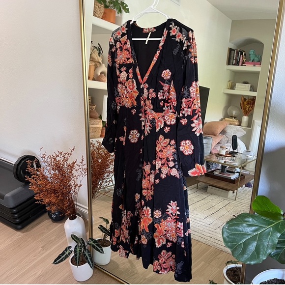 Free People - Miranda Long Sleeve Floral Midi Dress - Size 4 - Picture 4 of 7